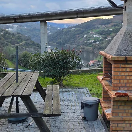 Ermida Vista Douro Alloggio in famiglia